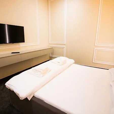 Hotel Glamour Imperial 3*