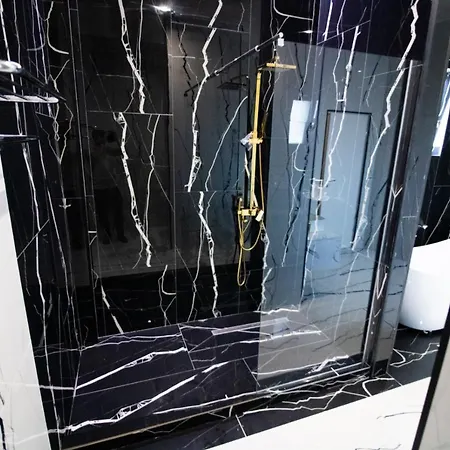 Glamour Imperial 3* Buzau